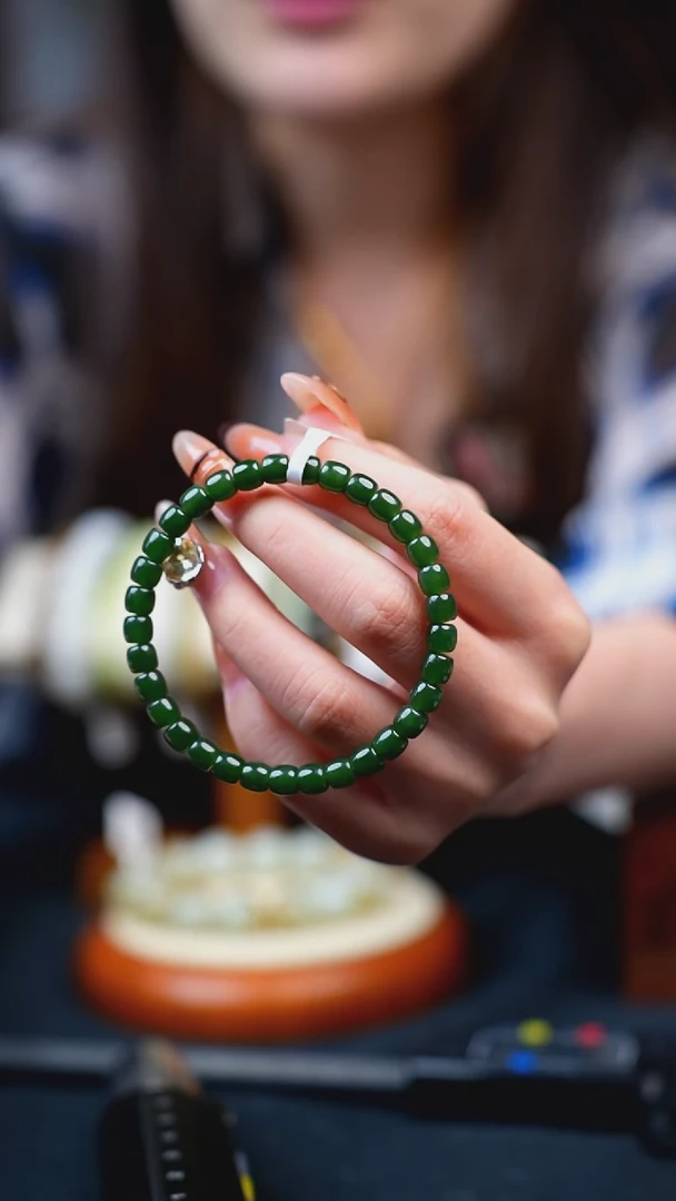 颈饰未镶嵌和田玉拍一发一 所见即所得