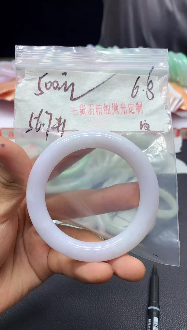 定制翡翠毛货需要精细抛光未镶嵌天然A货翡翠