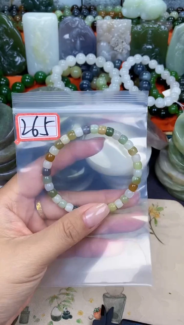 和田玉未镶嵌颈饰和田玉