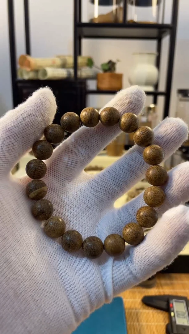 【闪购商品】沉香手串加里曼丹熟结 13.45g LC0065