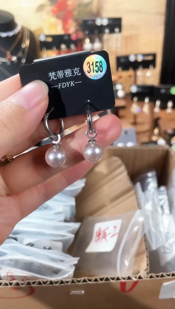 合金925银锆石梵3158