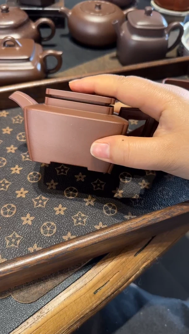 茶壶紫砂传香套组 一壶一杯