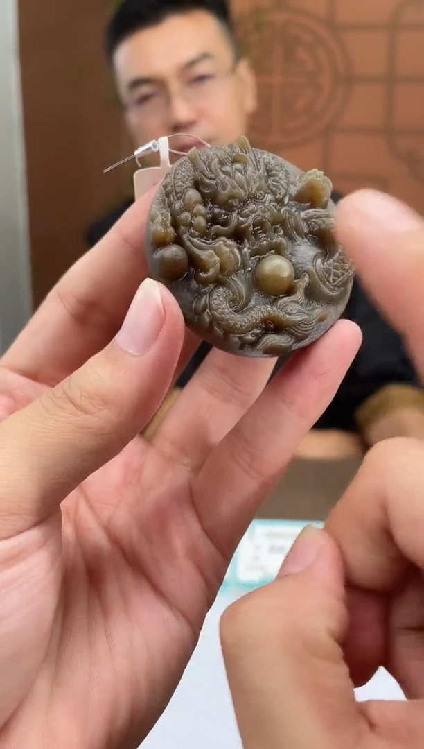 定制和田玉好****场多样性拍一发一16