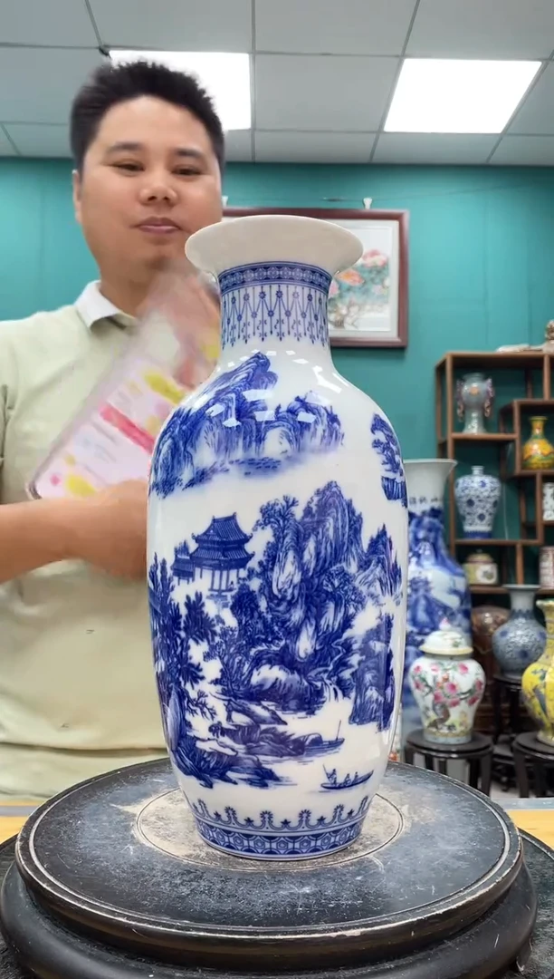 摆件青花山水冬瓜陶瓷摆件