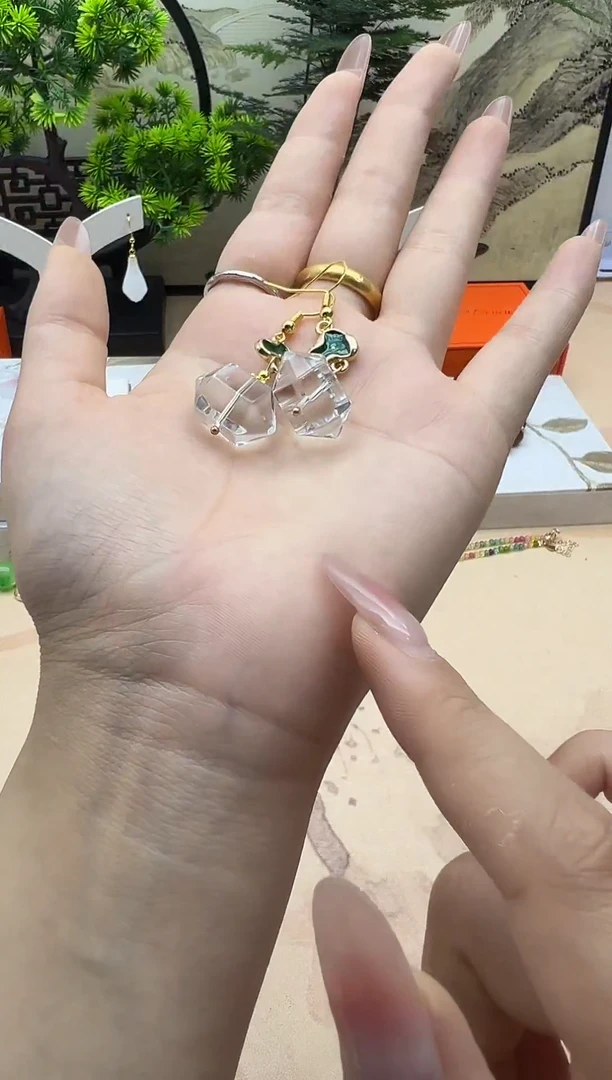 未镶嵌耳饰水晶20