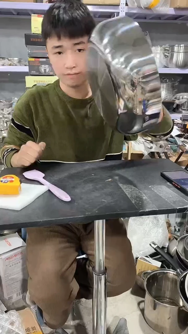 30直边 和面盆瑕疵