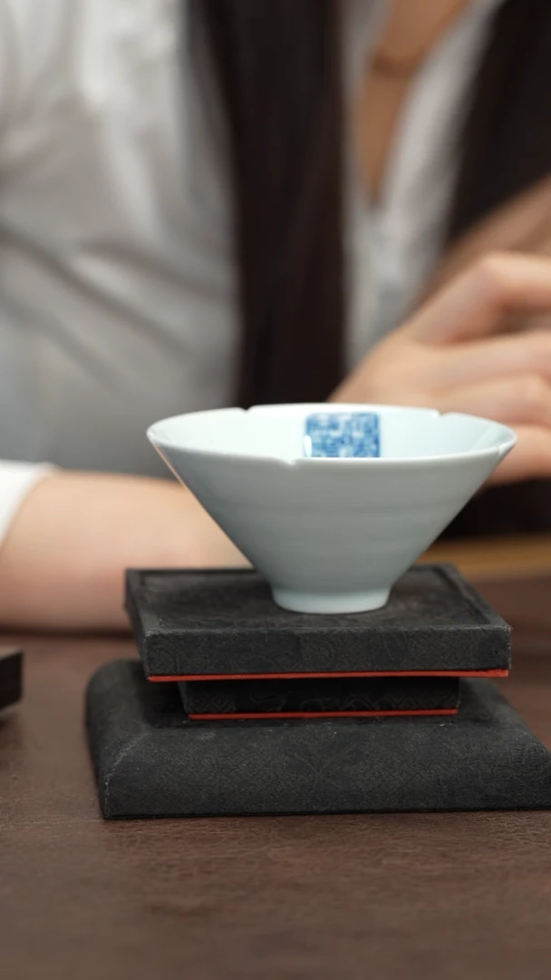 景德镇九段斗笠杯