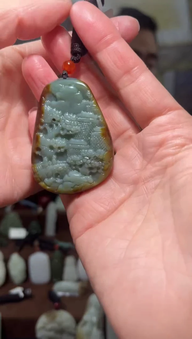 颈饰未镶嵌和田玉·