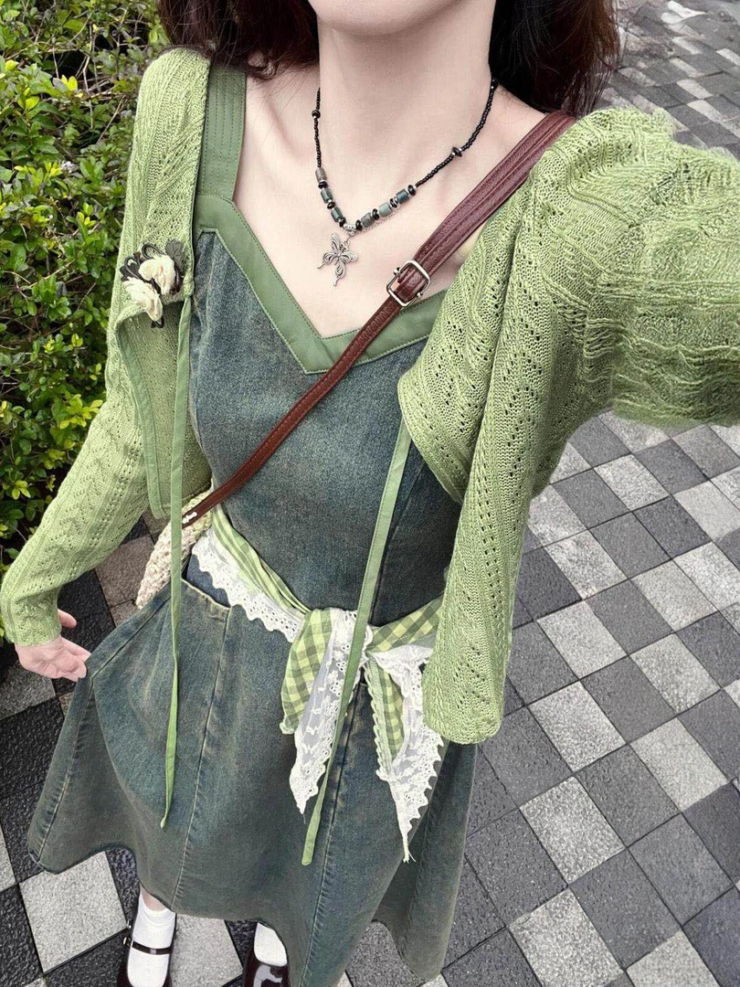 （6-8运贴）森系温柔风女学生穿搭水洗无袖牛仔背带裙披肩头巾套装