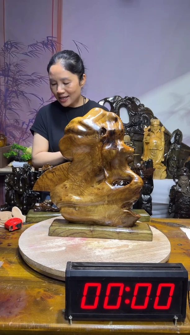 金丝楠金丝楠木雕刻摆件