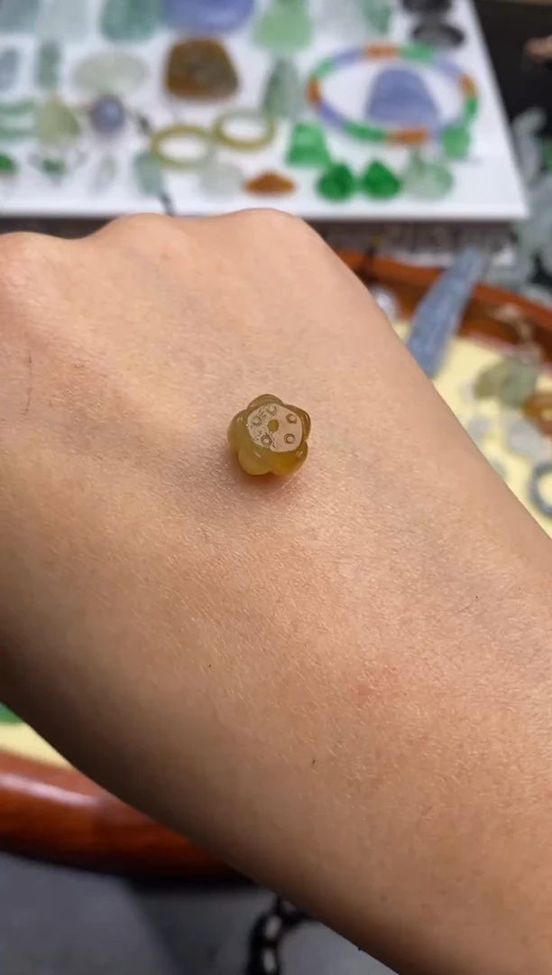 定制翡翠未镶嵌翡翠毛货~