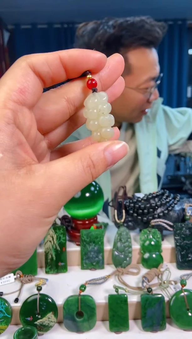 【闪购商品】和田玉挂件未镶嵌1