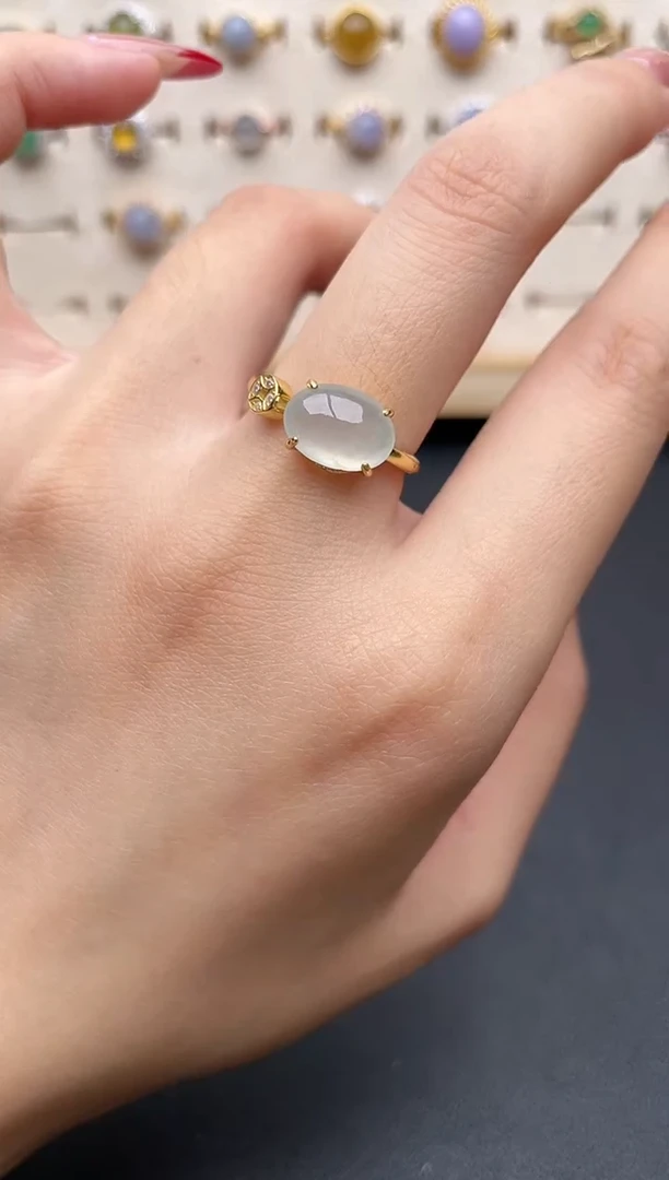 【闪购商品】翡翠戒指银S925镶嵌一物一证一礼盒