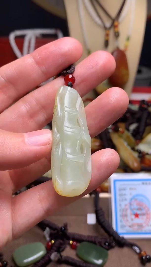 颈饰未镶嵌和田玉新疆料青海料清水和田玉吊坠