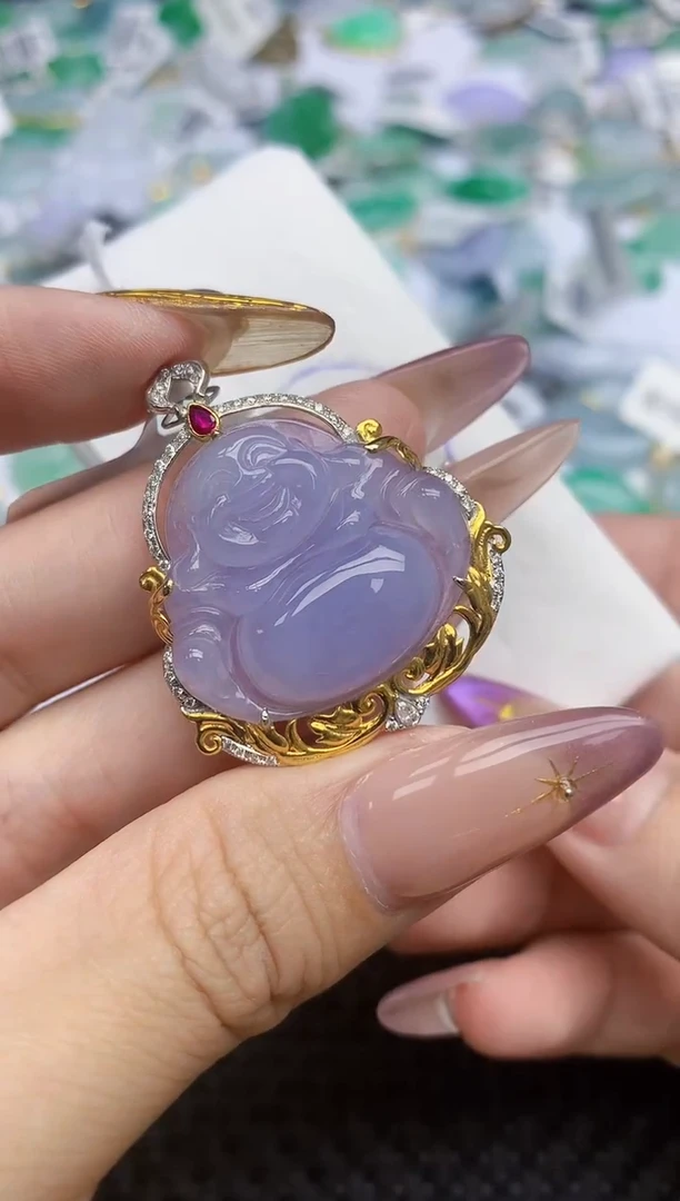 翡翠18K金镶嵌颈饰444   天然翡翠A货  百元以上9米证书费自理