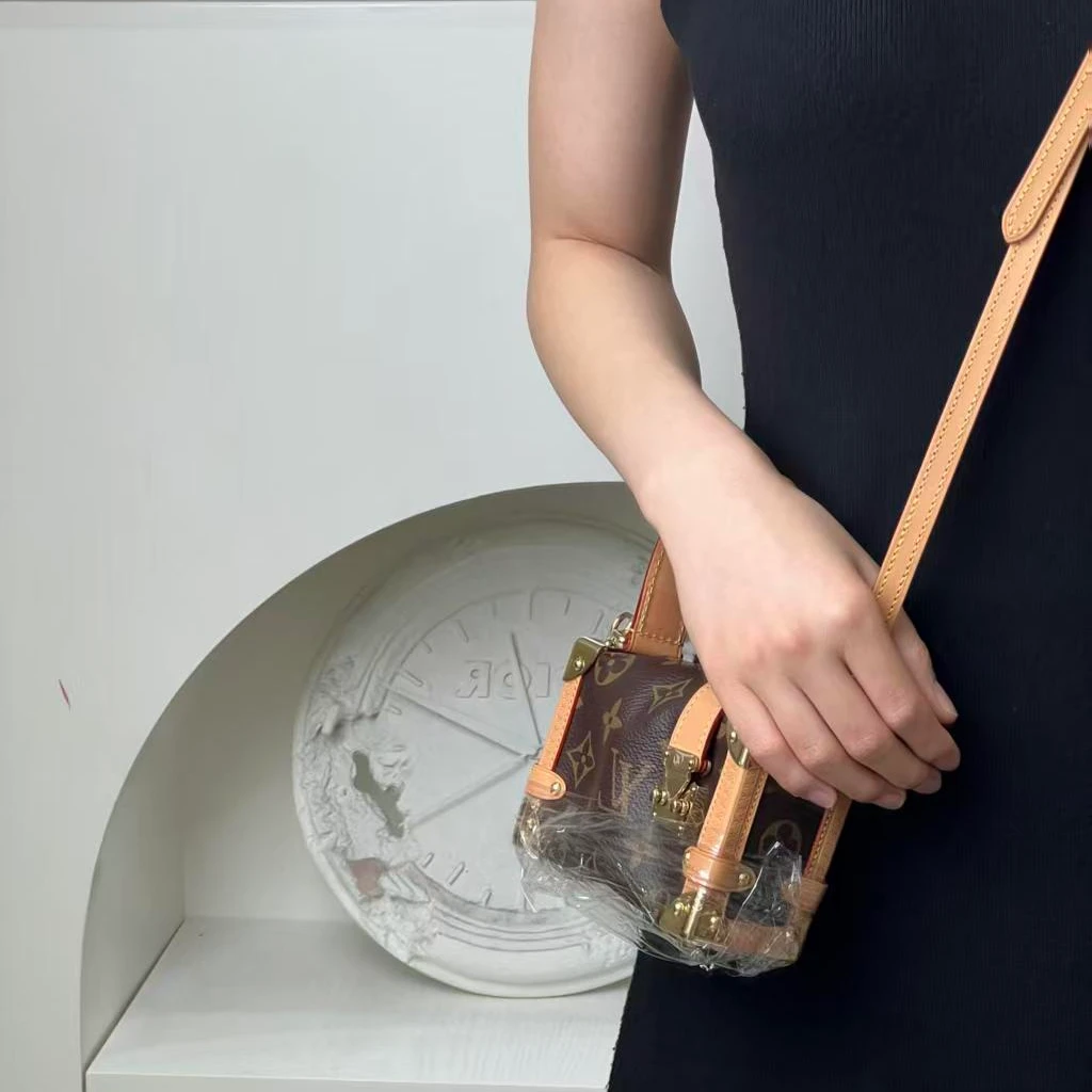 99新 LouisVuitton/路易威登 lv谷爱凌软盒子mini包/严选