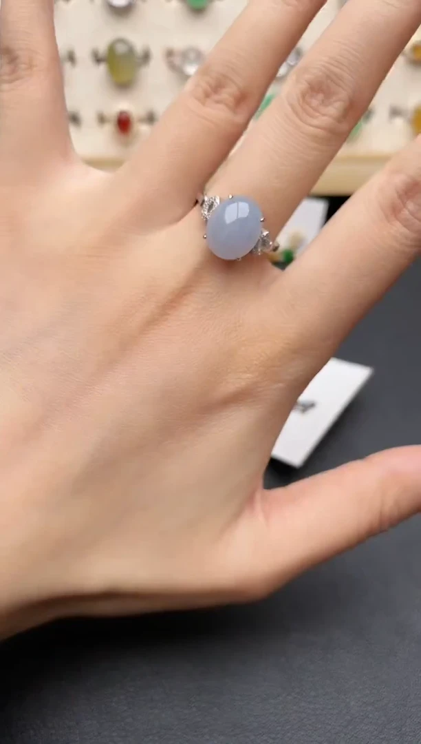 【闪购商品】翡翠戒指银S925镶嵌一物一证一礼盒