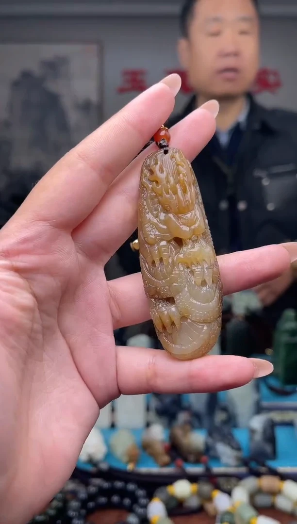 未镶嵌和田玉挂件1