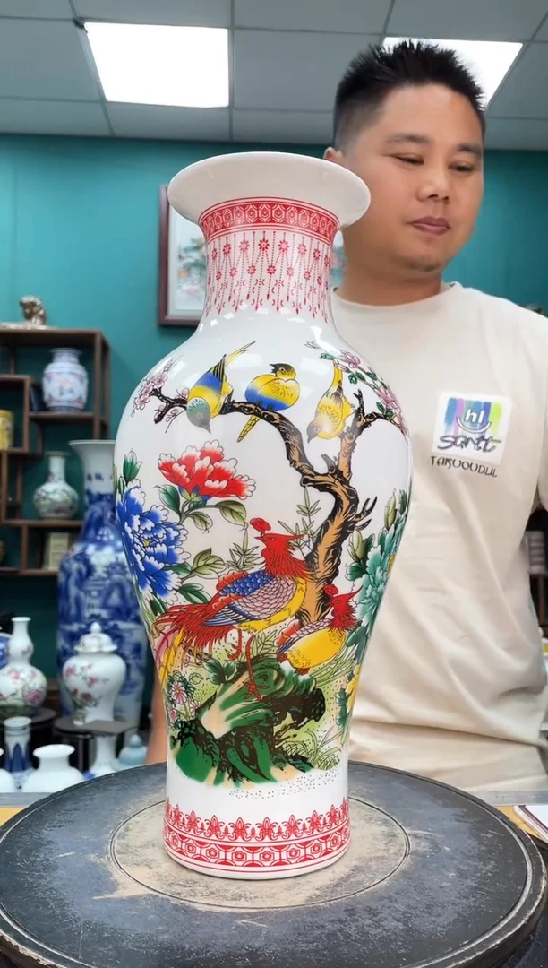 摆件牡丹双凤鱼尾陶瓷