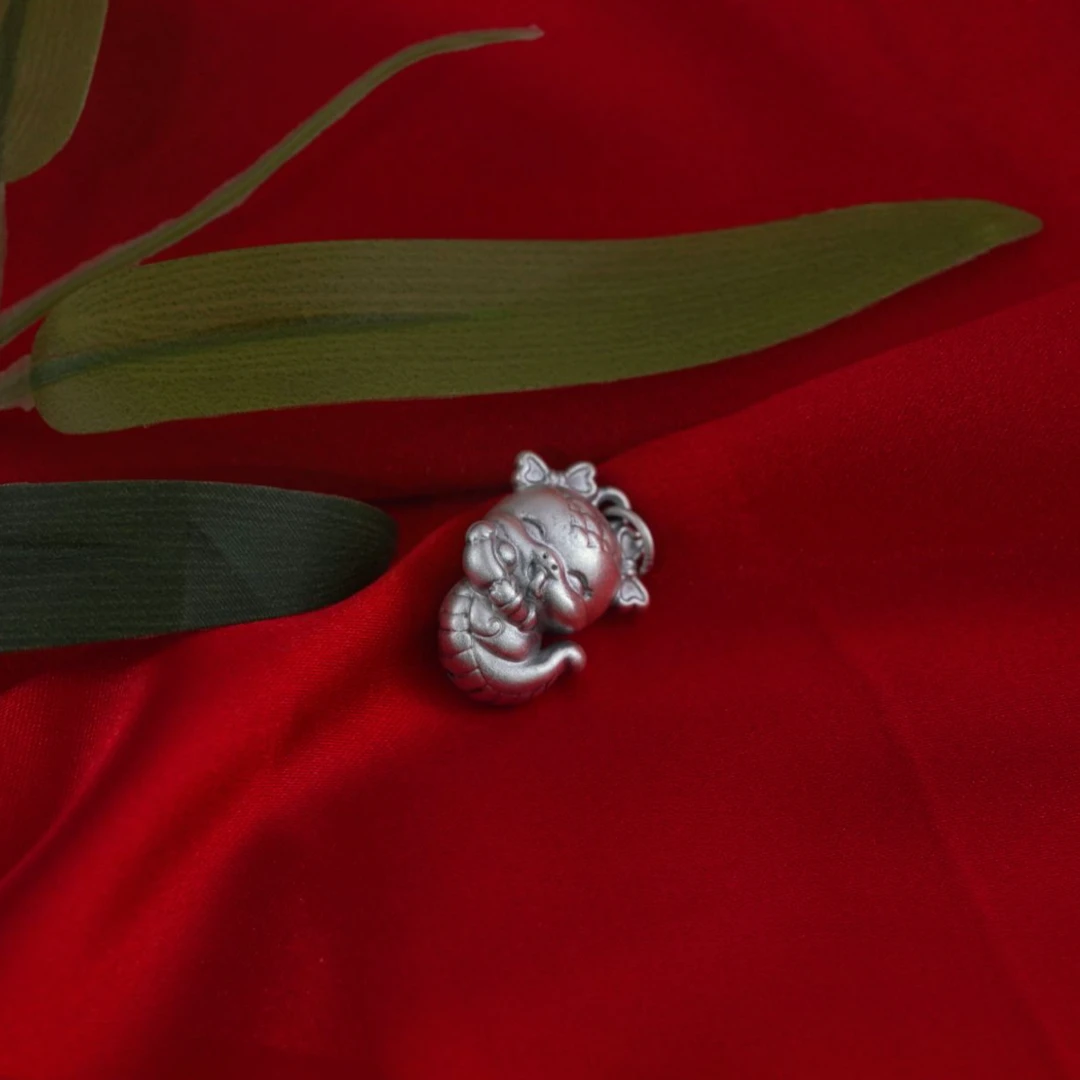 吊坠足银 古法足银生肖蛇吊坠