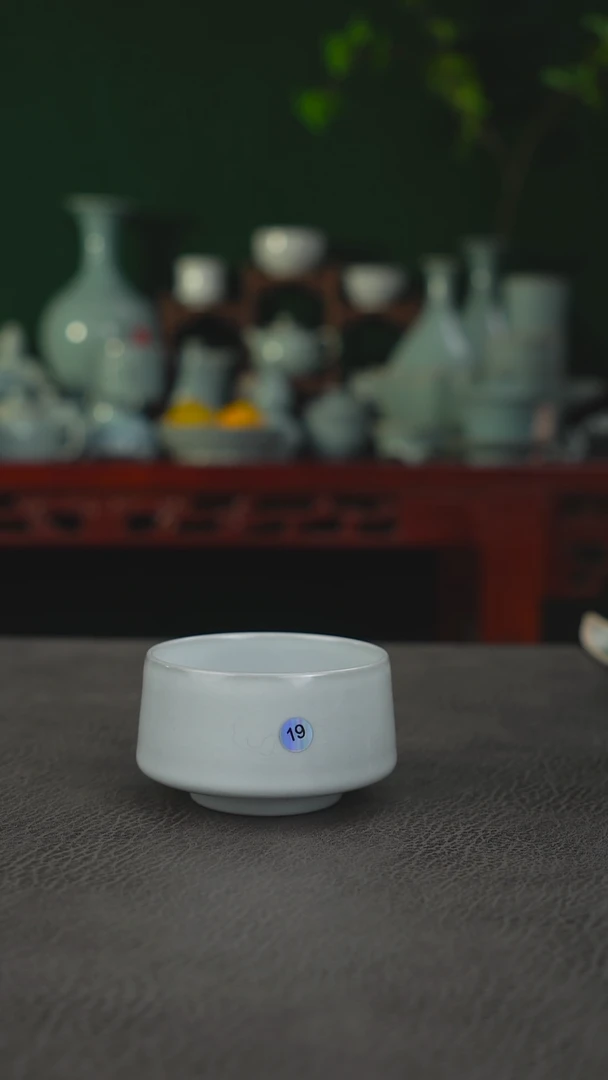 19号月白望月杯有瑕体验价简包~帆