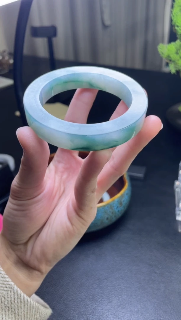 【闪购商品】定制翡翠手镯未镶嵌定制手镯