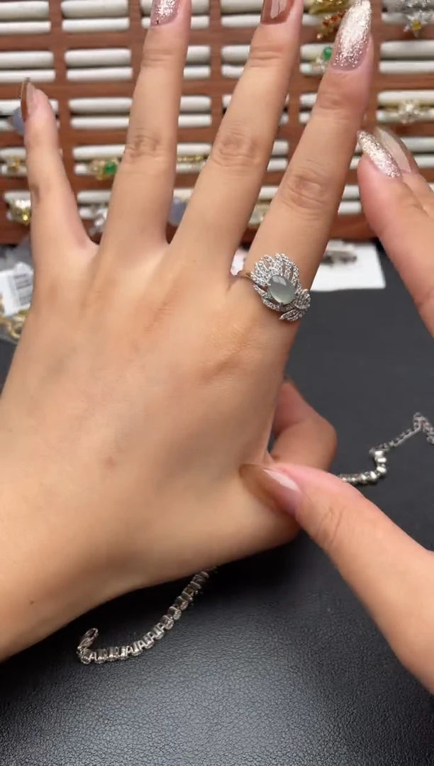 翡翠戒指银S925镶嵌一物一证一礼盒