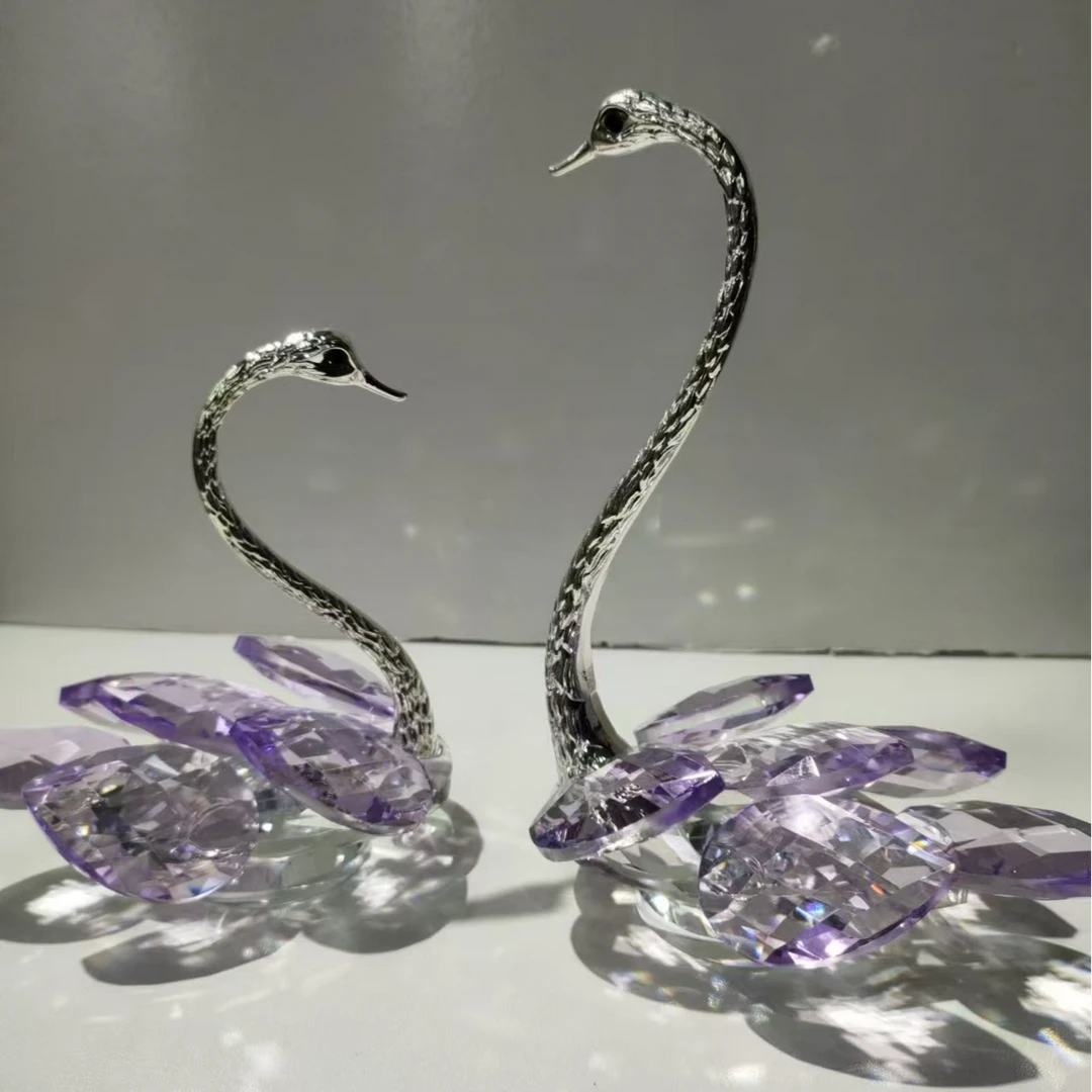 Z施华限量款天鹅新款紫色银头一对水晶天鹅桌面摆件