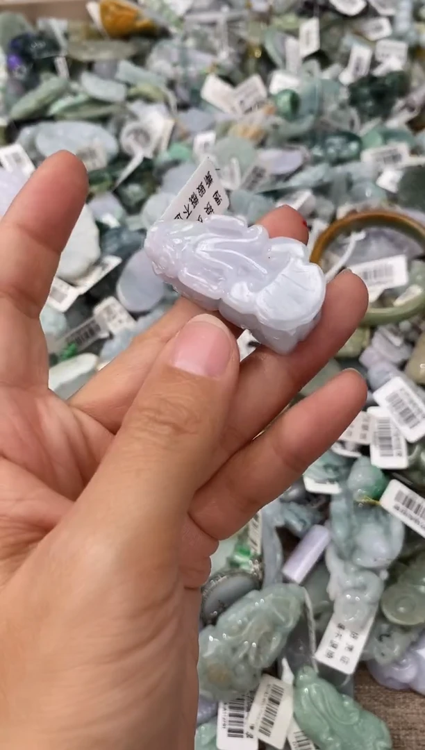 吊坠(不含链)未镶嵌翡翠008173