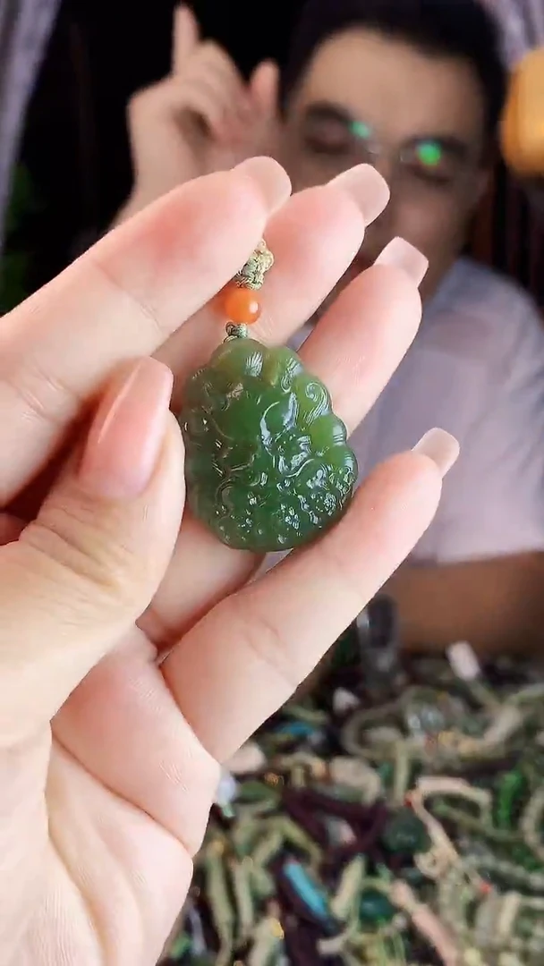 未镶嵌和田玉挂件多样性发货拍一发一