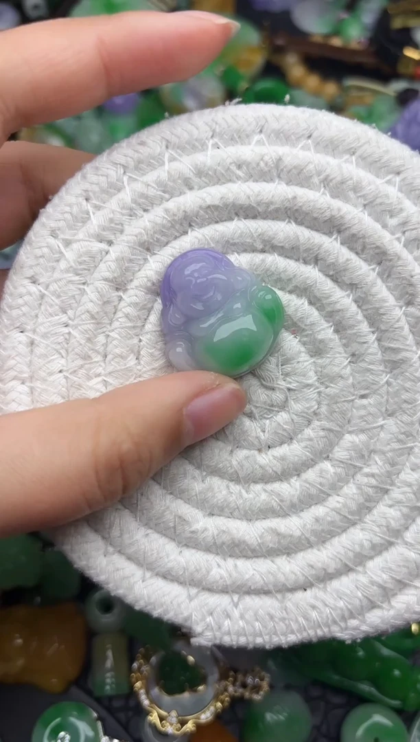 颈饰未镶嵌翡翠缅甸翡翠吊坠