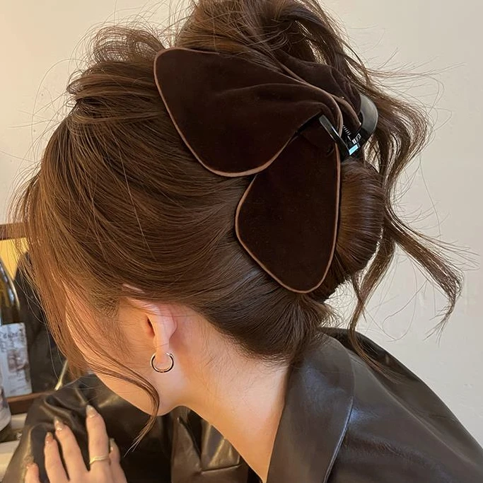 三角头发抓夹女高级感2025新气质后脑勺盘发鲨鱼夹大号发量大头饰