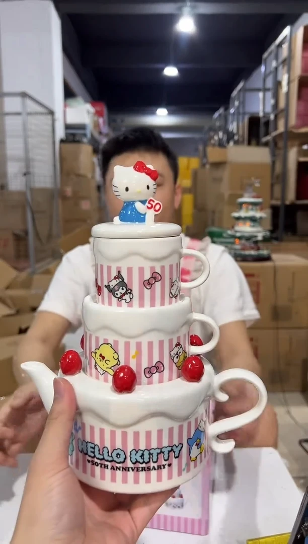 瓷片原盒kt猫50周年茶壶套组