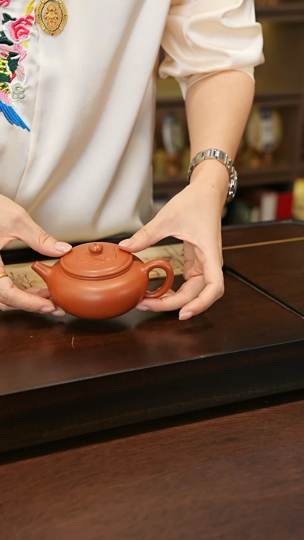 【闪购商品】紫砂茶壶红清水云端