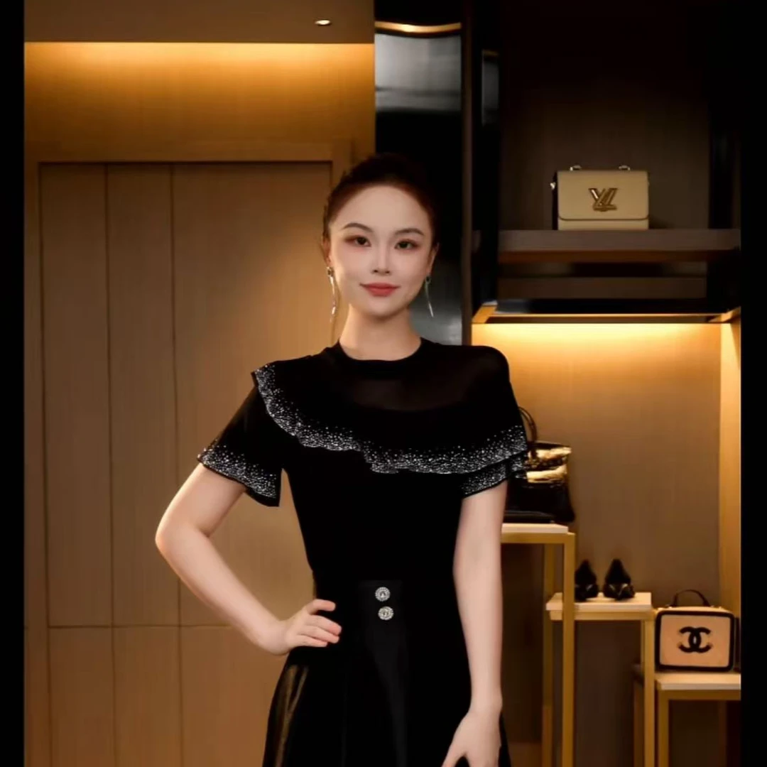 DY25X-677夏季网纱时尚圆领重工荷叶边烫钻百搭短袖女上衣