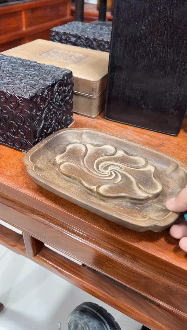 花梨木整木长型赏盘