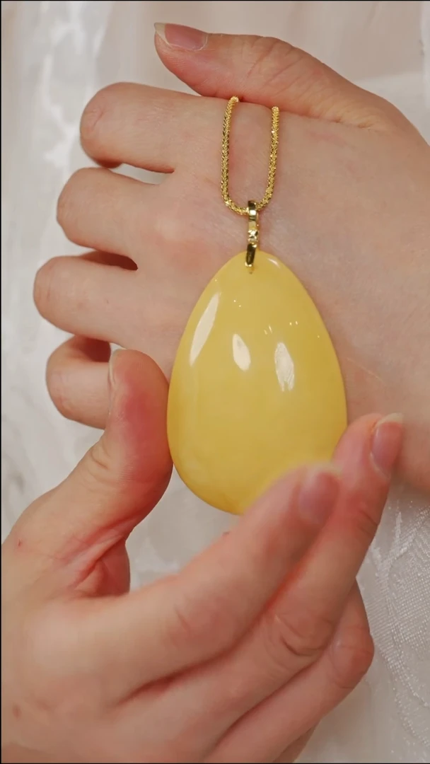 未镶嵌颈饰蜜蜡72【】