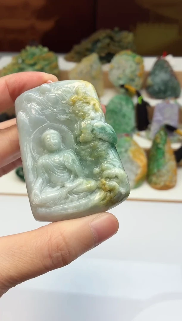 颈饰未镶嵌翡翠牌子