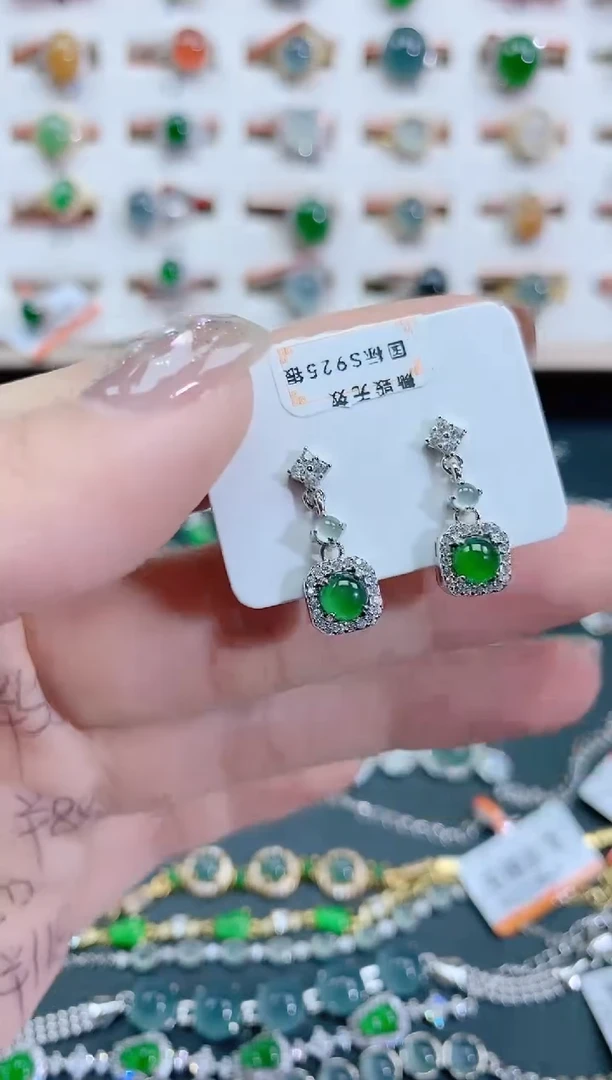 银S925镶嵌翡翠耳饰天然翡翠