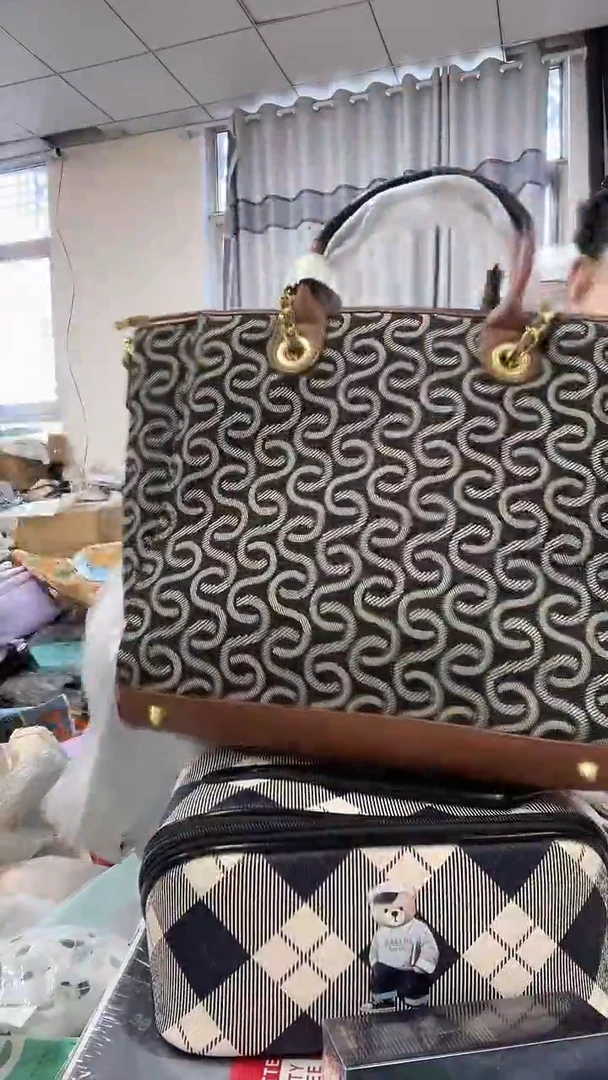 牦牛剖层皮革琪老板女包1号店超好看发图片款