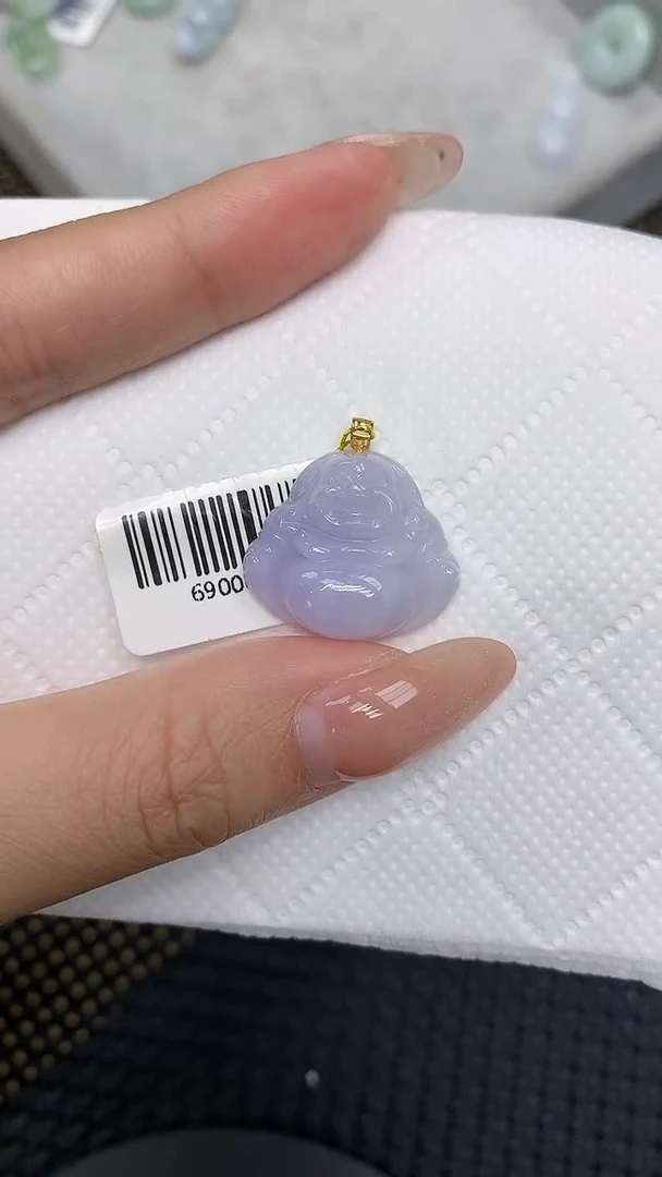颈饰18K金镶嵌翡翠1111111111111