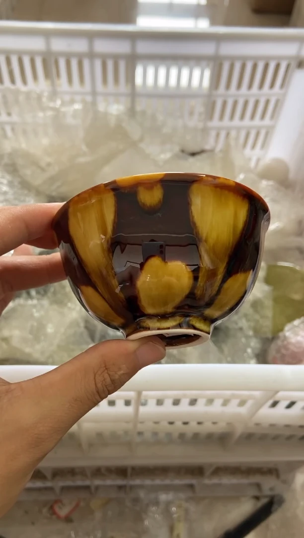 杯无运费险有瑕疵的有点脏介意勿拍