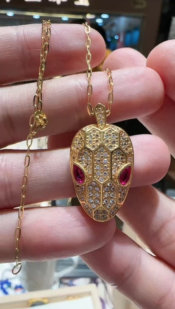 【闪购商品】玛瑙/玉髓项链18K金镶嵌项链