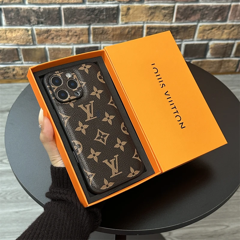 防滑防摔散热壳适用iPhone16promax手机壳新款15潮牌苹果14高档13