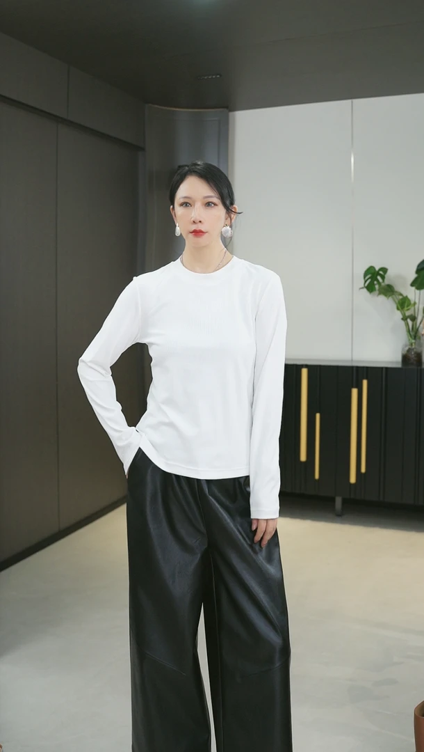 UWS2509088长袖女圆领慵懒风通勤打底T恤常规有弹力INS风时尚休闲