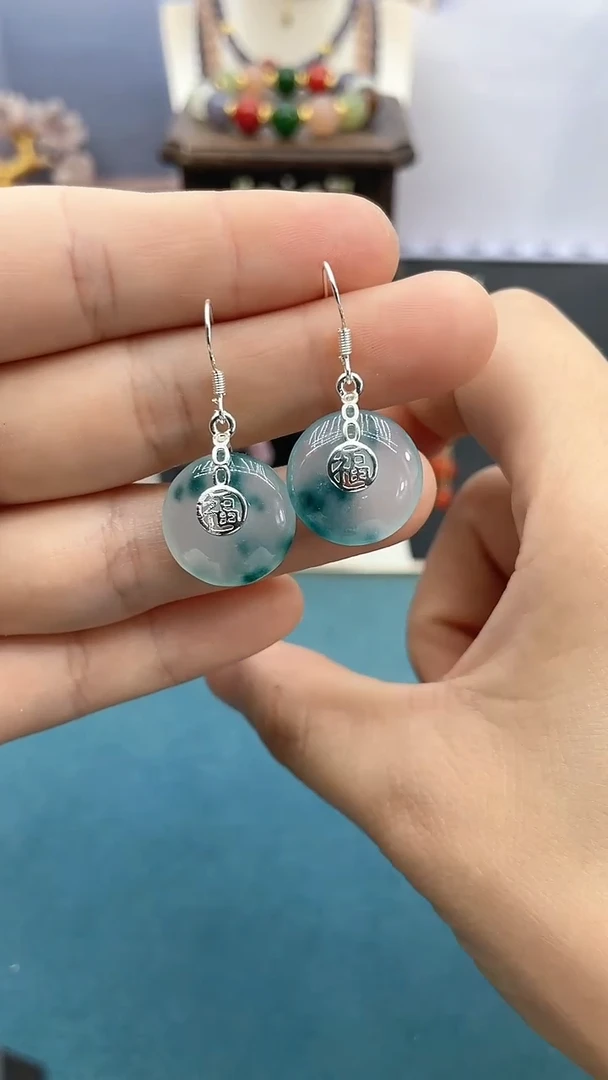 软玉银S925镶嵌耳饰山水平安扣