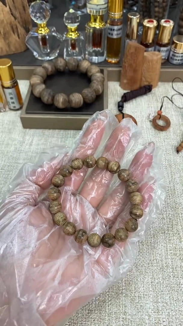 沉香沉香碎屑天然野沉香 菩萨棋 1.0单圈