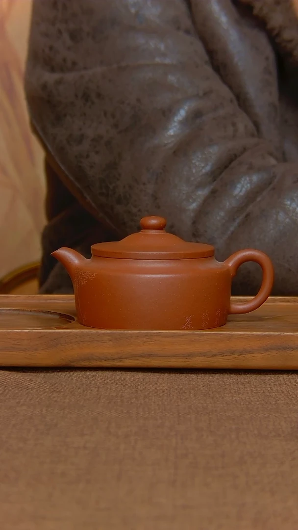 【闪购商品】紫砂茶壶库存红降笠帽约150cc