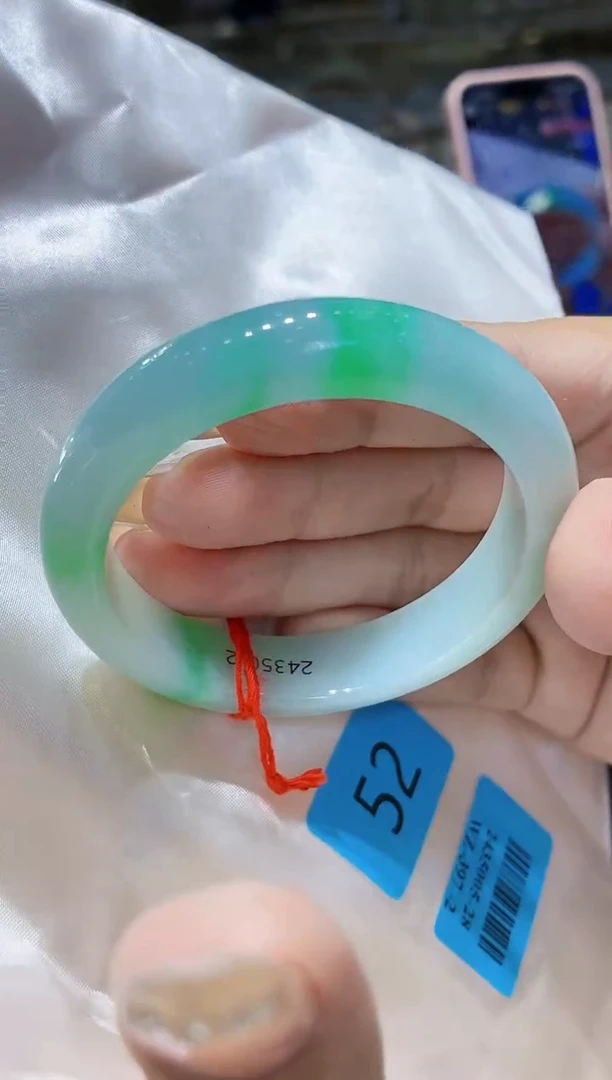 未镶嵌手镯翡翠翡翠手镯52