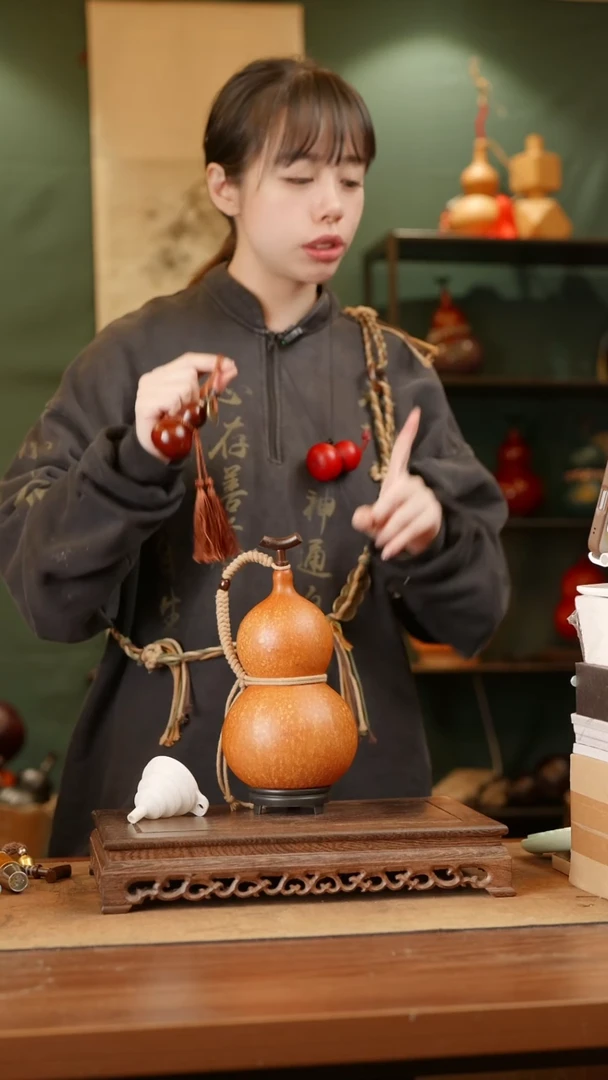 129号精品天然大漆酒葫芦一物一拍~